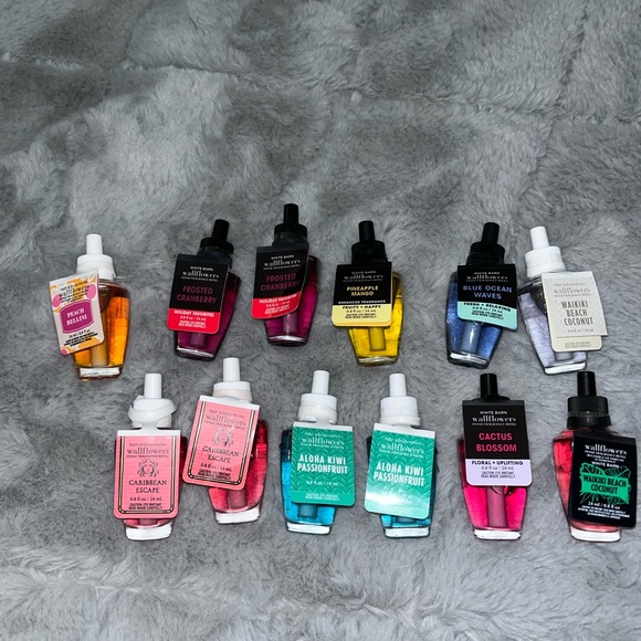 Bath & Body Works Other - wallflowers